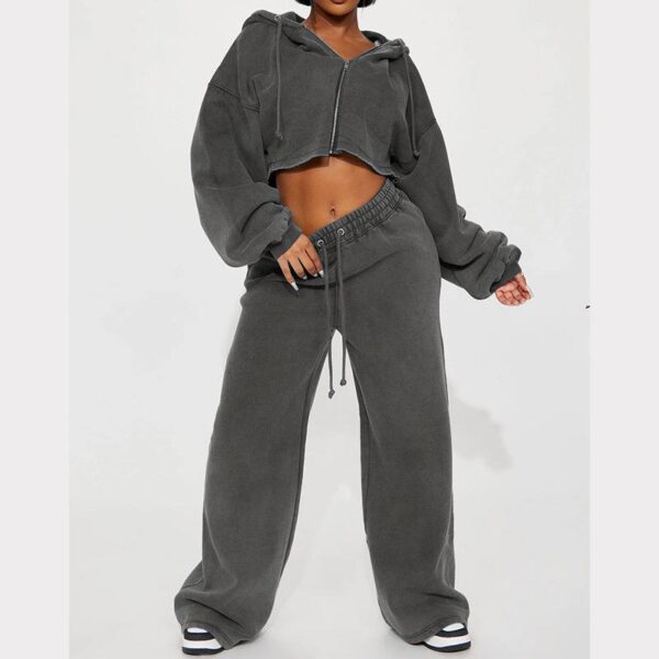 Female joggers - Image 4