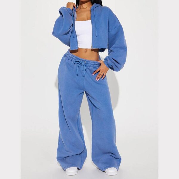 Female joggers - Image 2