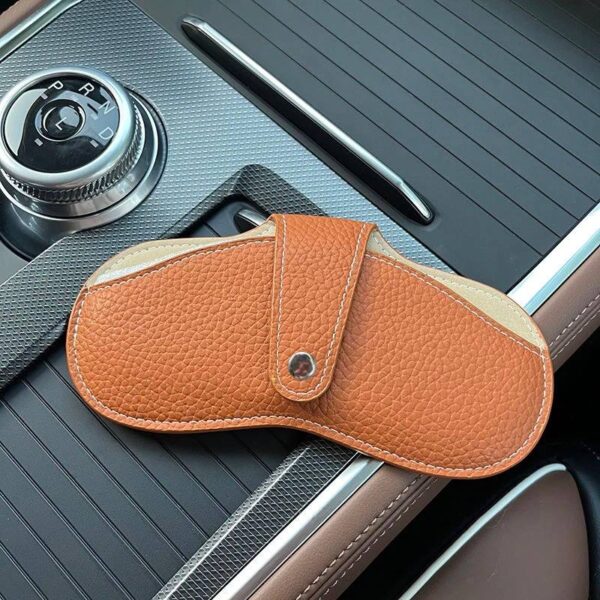 Spectacles pouch - dotted