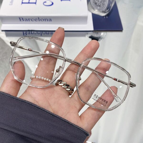 Glasses 104 - Image 3