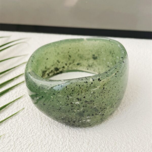 Acrylic bangles 1 - Image 5