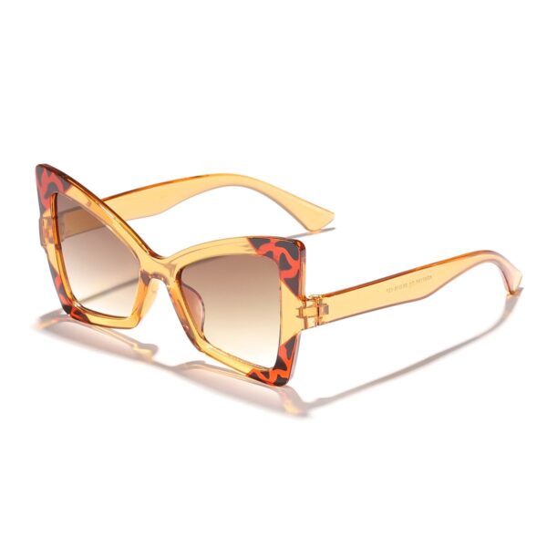 Glasses 102 - Image 9